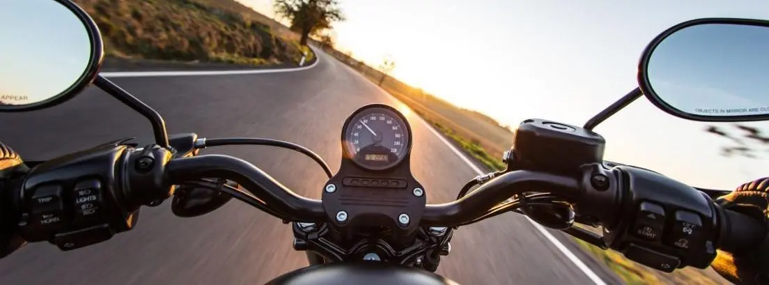 funcion de la maneta izquierda en la motocicleta - Cuáles son las posiciones de las manetas de freno y embrague