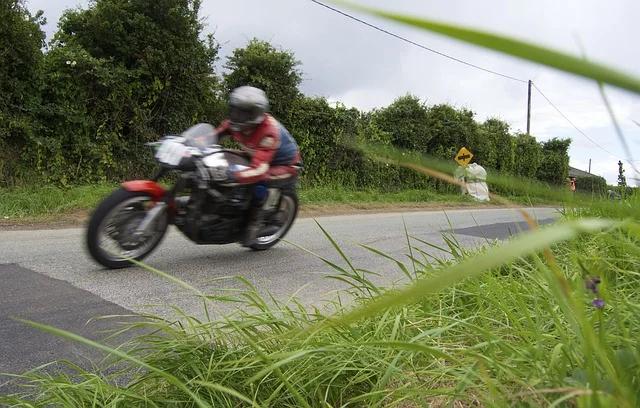 caida de motocicleta - Cuando la caída de una motocicleta es inevitable cómo se debe actuar