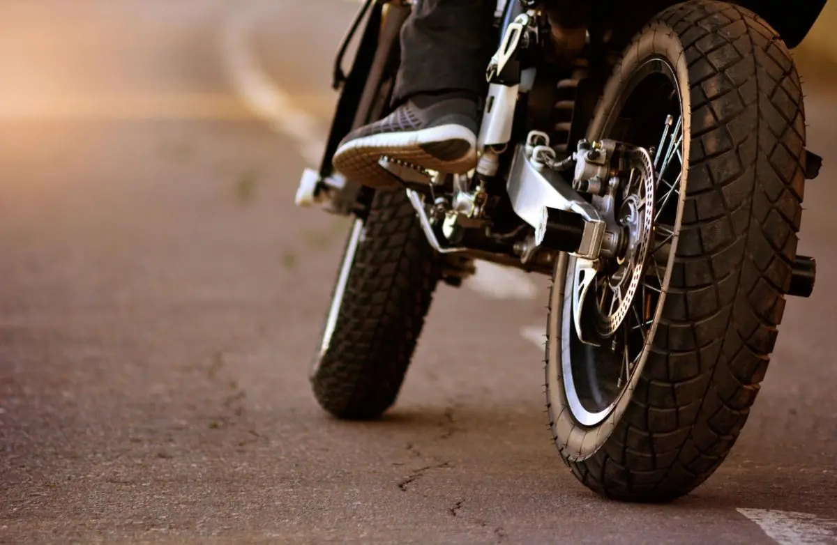 de ruedas motos - Cuántos km duran las ruedas de moto