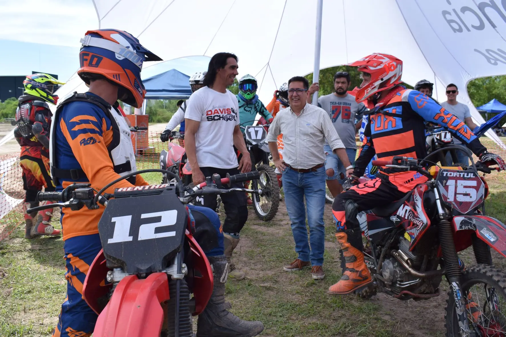 carreras de motos en resistencia chaco - Qué carreras hay para estudiar en Chaco