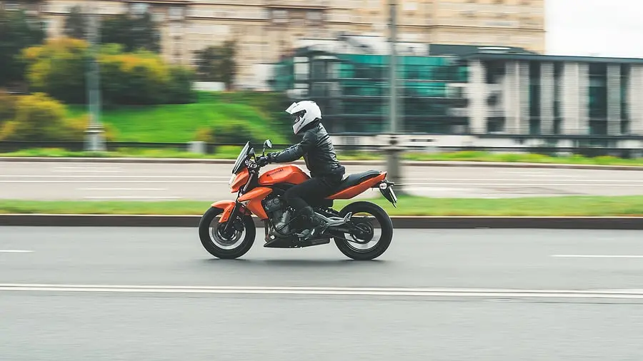legislacion motos - Qué es obligatorio en una motocicleta