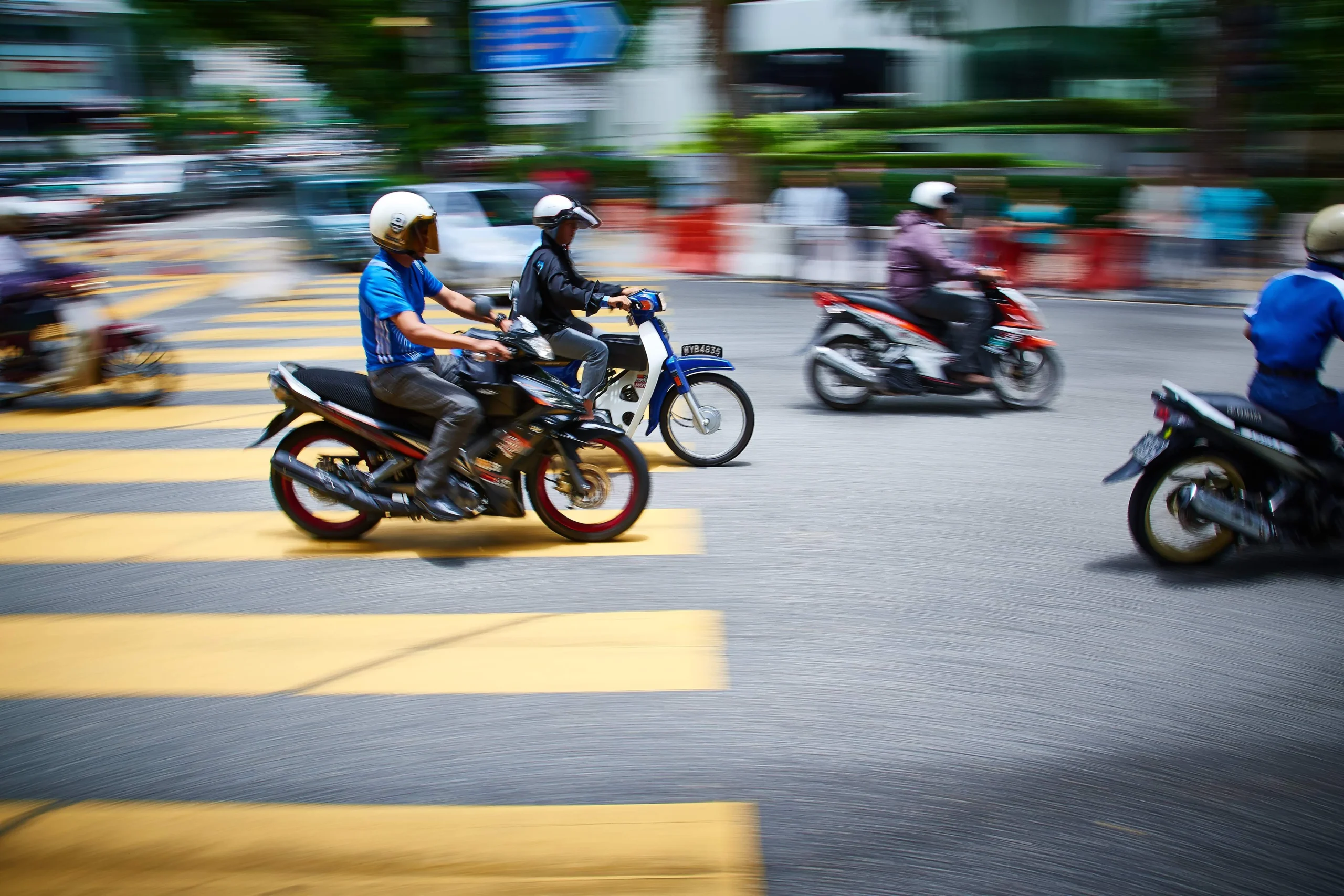 responsabilidad del evebnto dañoso por la velocidad de la motocicleta - Qué es responsabilidad civil en un seguro de moto