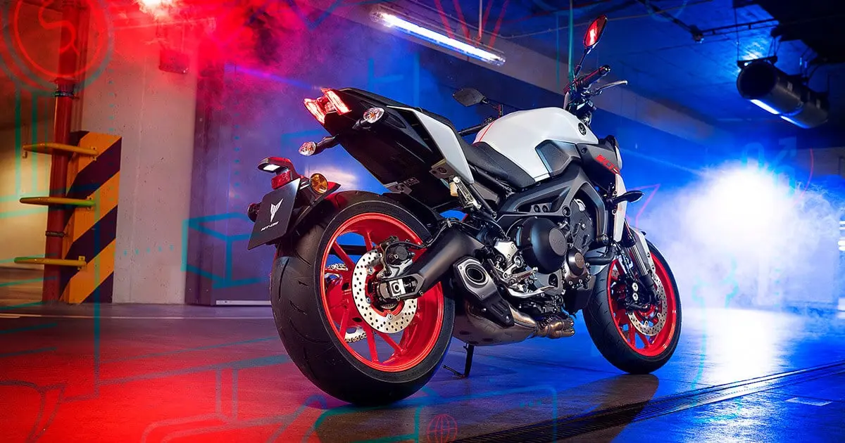 simulador de motos yamaha - Qué interes maneja Yamaha