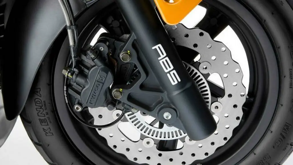 que motos tienen frenos abs - Qué motos trae frenos ABS