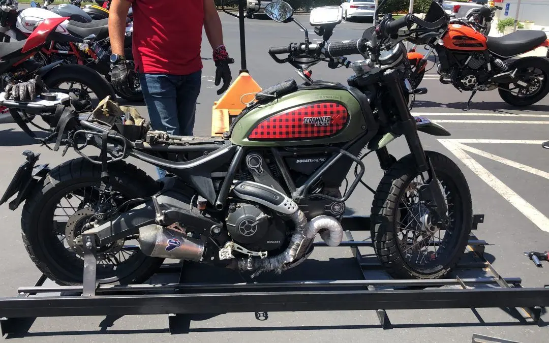 correo oca trasladan motocicleta - Qué pasa si no estoy para recibir un paquete de OCA