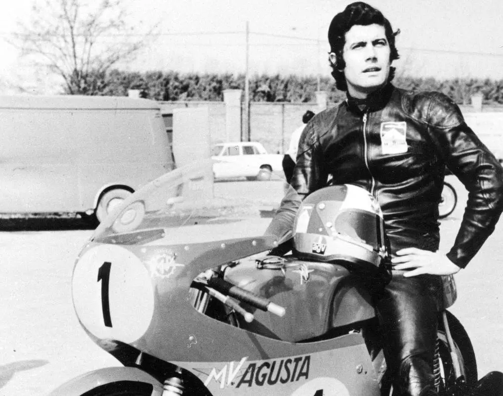 Giacomo Agostini: El piloto de motociclismo más exitoso de todos los tiempos - Quién fue Giacomo Agostini agostini motos - Quién fue Giacomo Agostini
