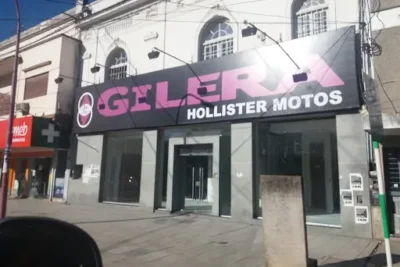 Hollister Motos Tienda De Motocicletas En Resistencia Chaco